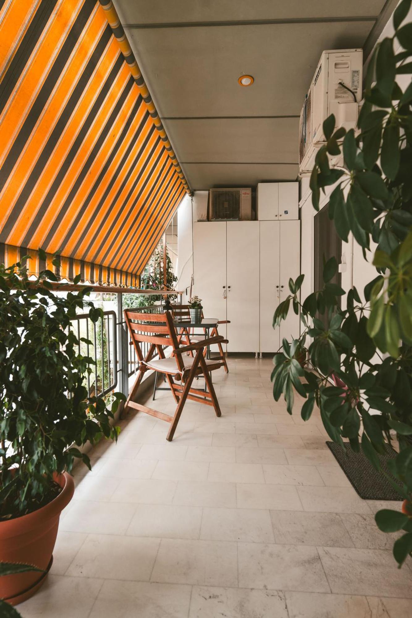 Unique Central Apartment Larissa Bagian luar foto