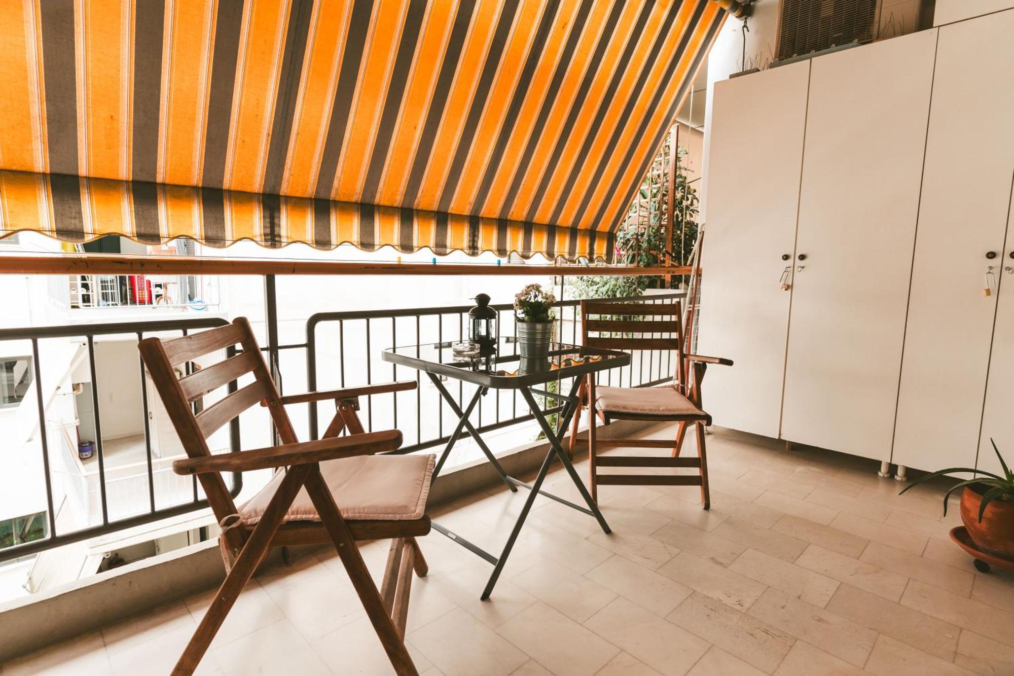 Unique Central Apartment Larissa Bagian luar foto